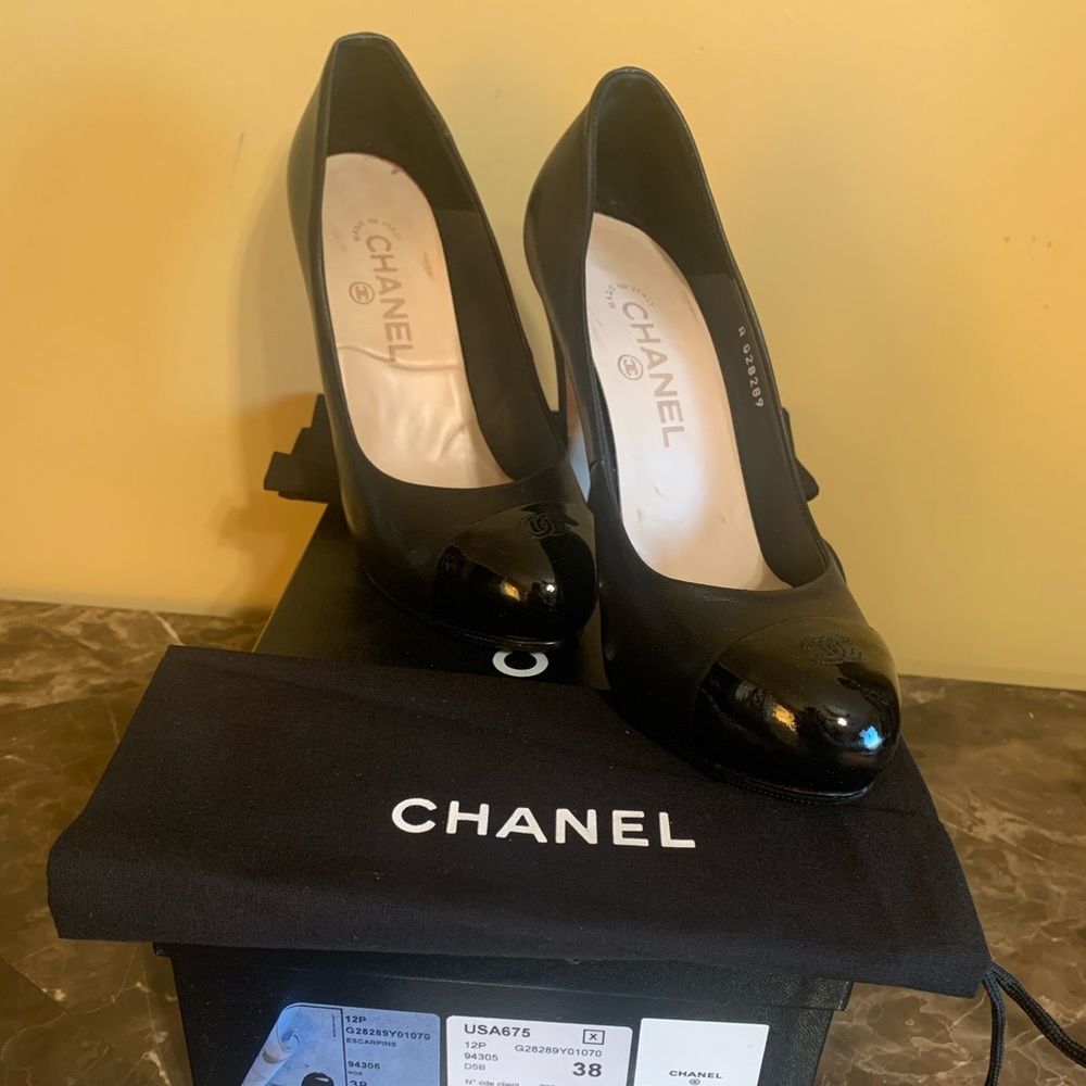 Chanel pumps